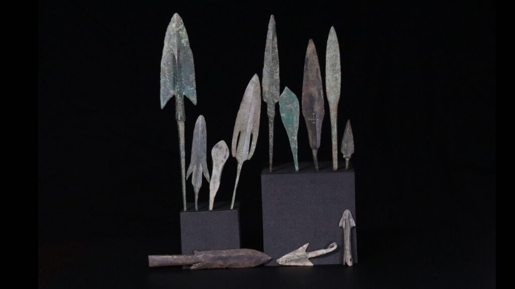 Historic bronze arrowheads